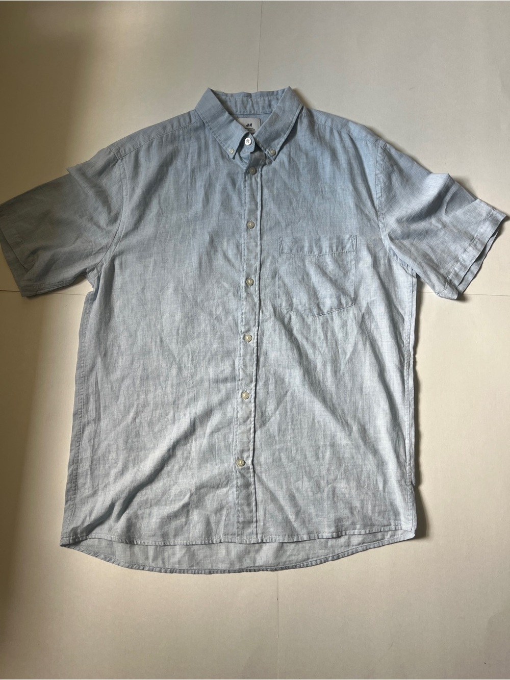 H&M Light Blue Short Sleeve Button-Down Shirt